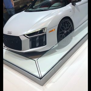 Meet your Posher, Michael